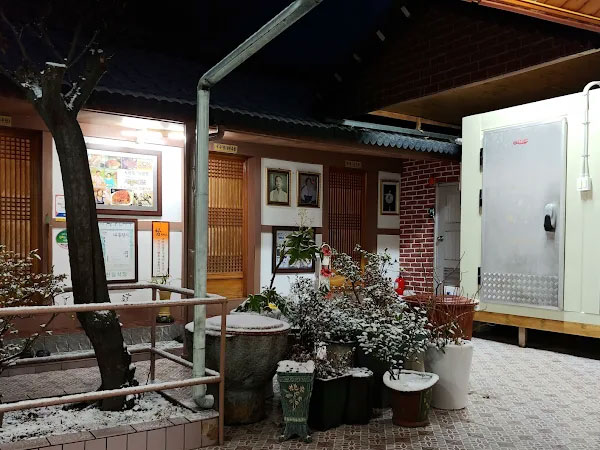 해남군 천일식당 내부 인테리어