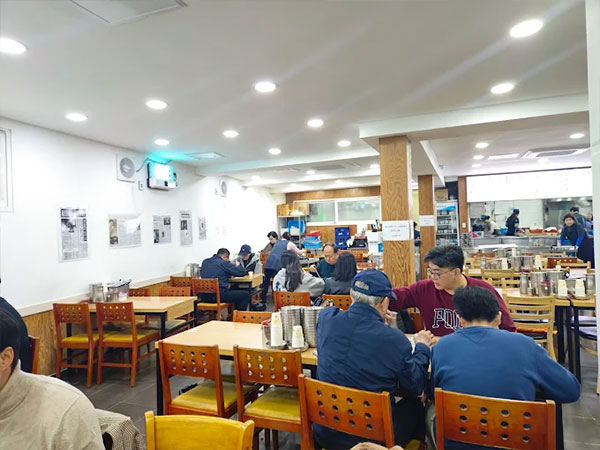 종로구 이문설농탕 내부 인테리어