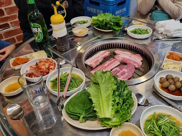 용산구 생고기 통술집 대표 음식