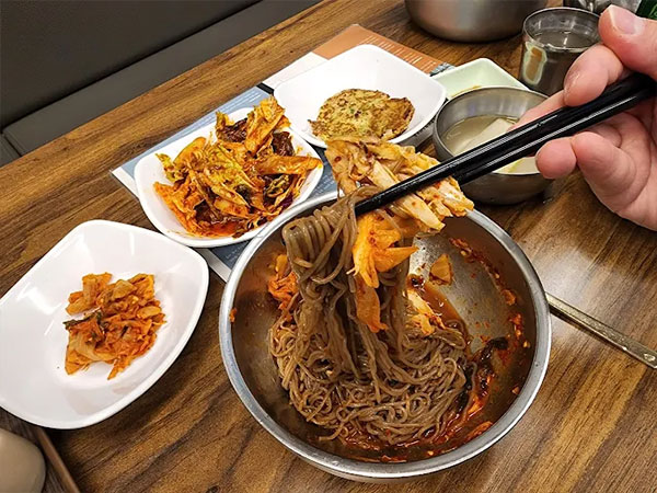 중구 산골막국수 대표 음식