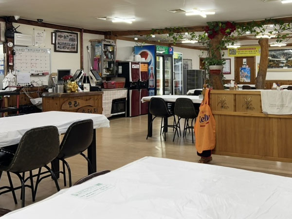 홍천군 원소리막국수 내부 인테리어