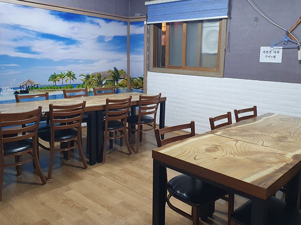 서산시 구도횟집 내부 인테리어