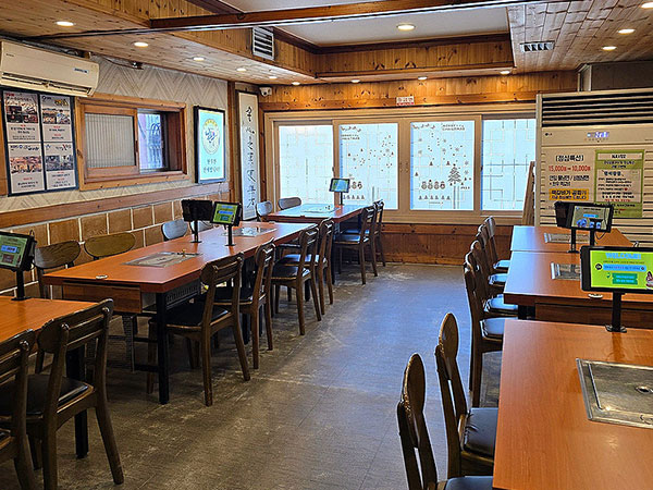 부여군 서동한우 내부 인테리어