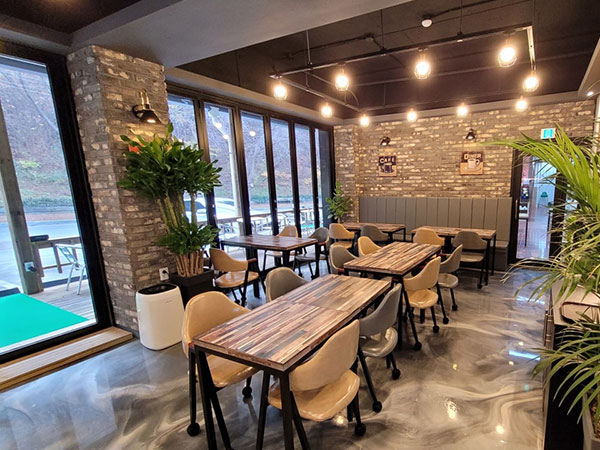 청양군 칠갑산골 내부 인테리어