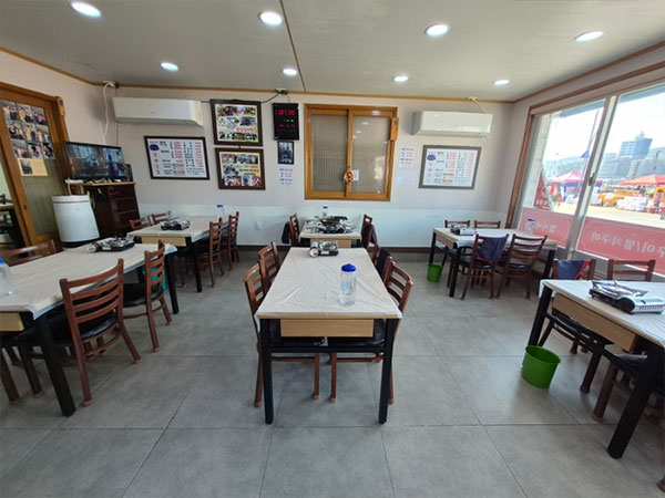 기장군 용암할매횟집 내부 인테리어