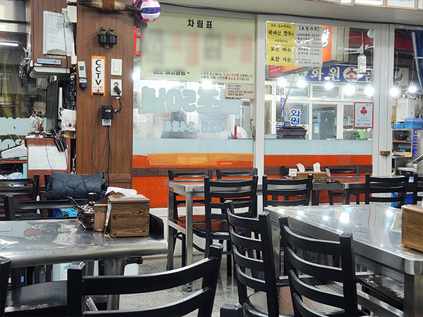 북구 원조칠성곰탕 내부 인테리어