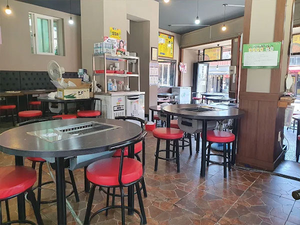 남구 충북곱창막창 내부 인테리어