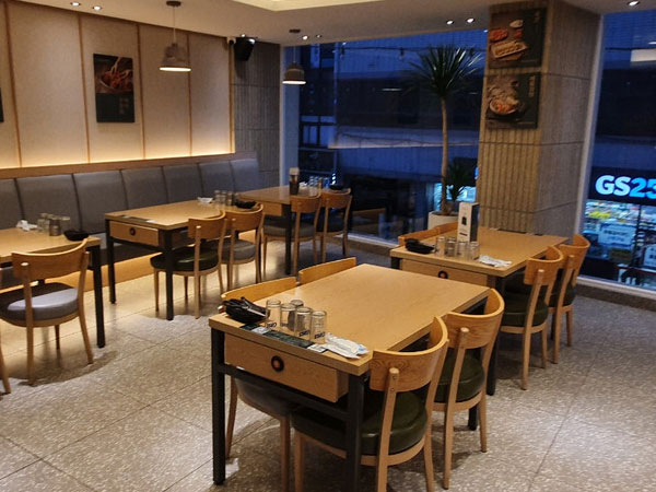 서구 호남원조식당 내부 인테리어