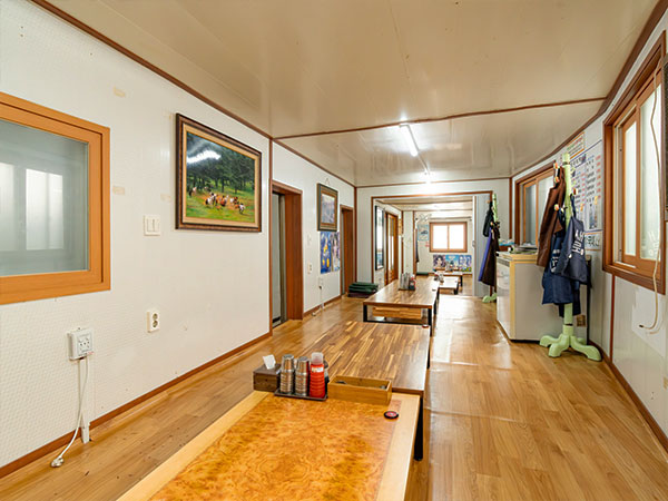 서귀포시 항구식당 내부 인테리어