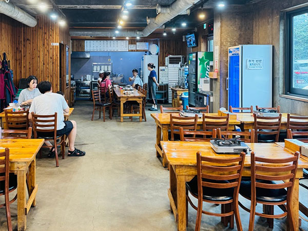 서귀포시 가시식당 내부 인테리어