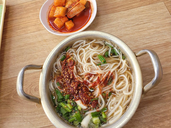 서귀포시 춘자멸치국수 대표 음식