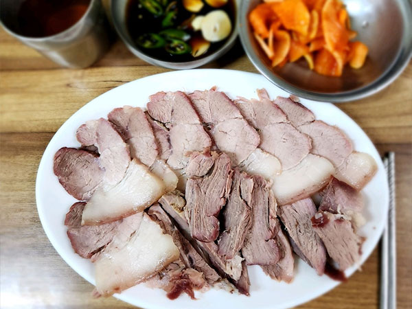 포항시 북구 로타리냉면 수육