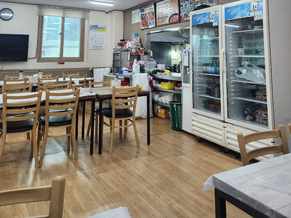 포항시 북구 할매식당 내부 인테리어