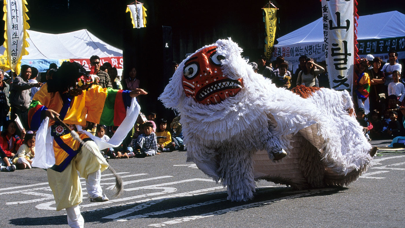 봉산탈춤 (鳳山탈춤): 한국의 탈춤