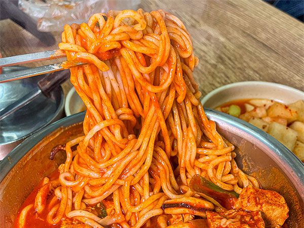 적덕식당 두루치기