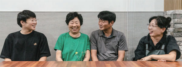 할매왕족발 가족