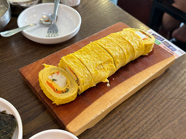 속씨원한대구탕 달걀말이