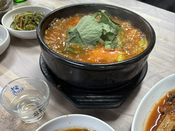영변횟집 매운탕