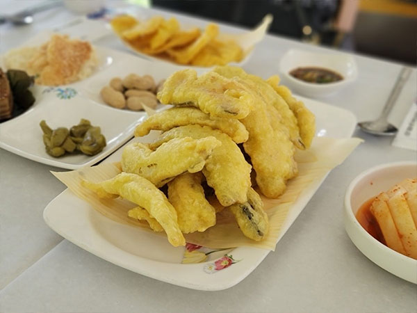 새수궁가든 은어튀김