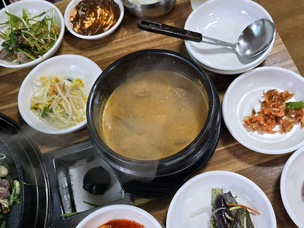 일조오리탕 밑반찬