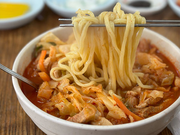 몰질식육식당 짬뽕
