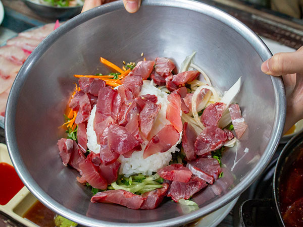 부두식당 회덮밥