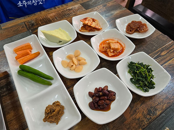 천상곱창전골식당 밑반찬